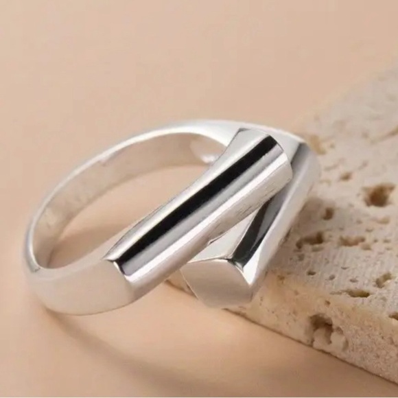 Silver Ring modern Ring adjustable New Stylish 🔥🔥 - Picture 1 of 4
